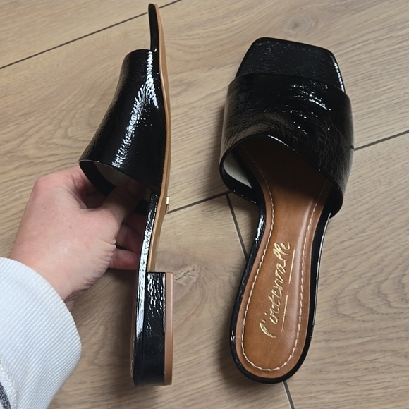 NWOT L'Intervalle Flat Sandals Sz 8 - Picture 4 of 7